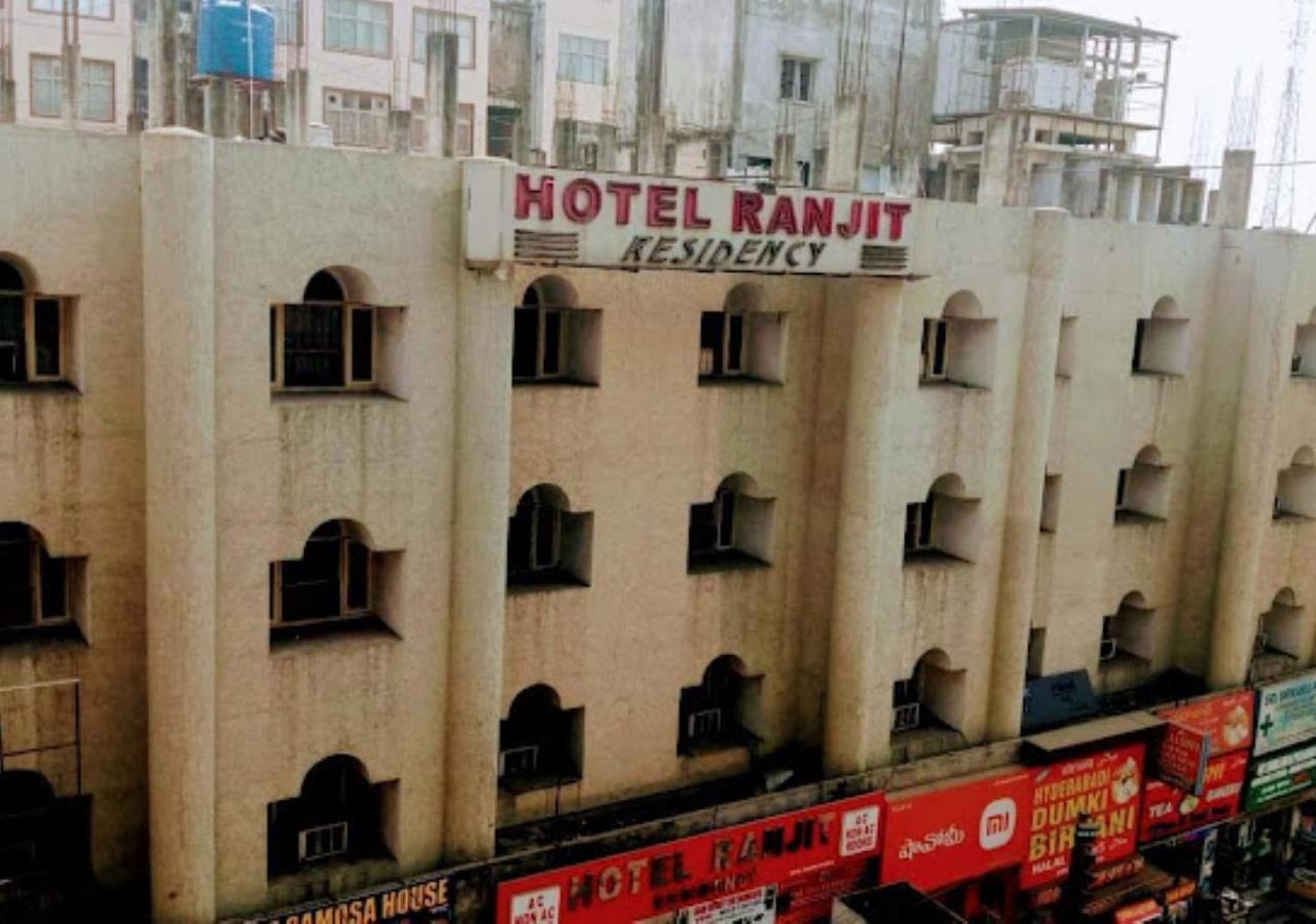 Hotel Ranjit Residency Secunderabad Ngoại thất bức ảnh